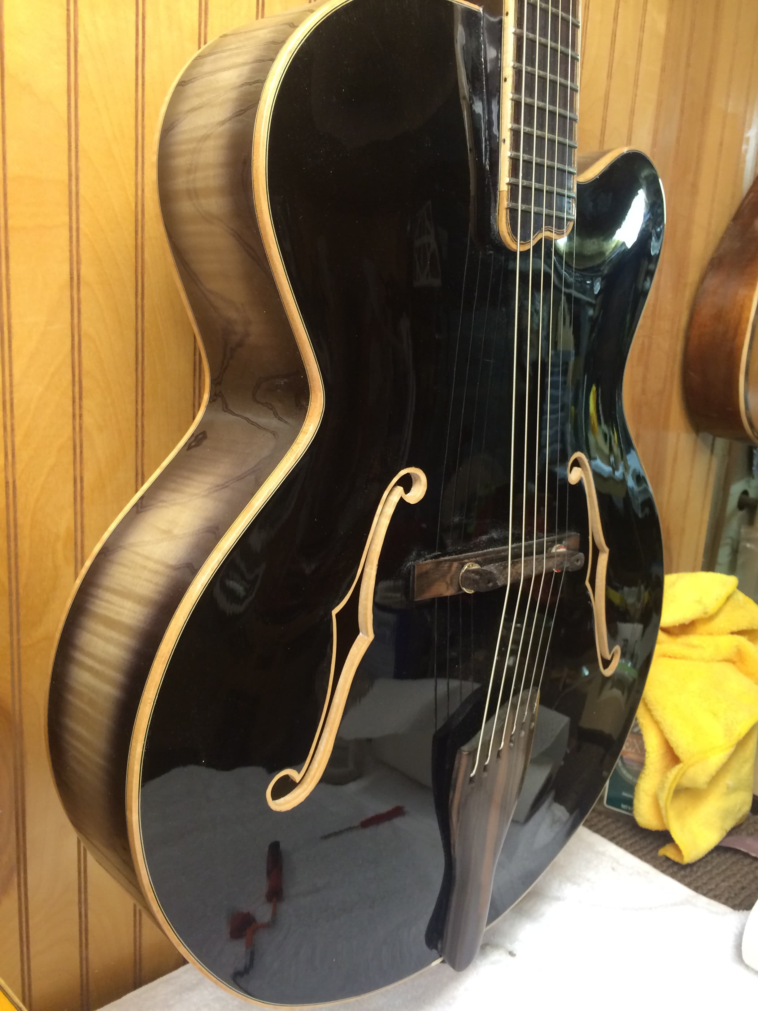 Black Archtop Side View